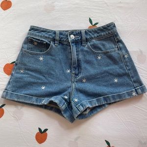 Pacsun Embroidered Daisy Mom Shorts
